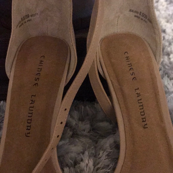 Chinese Laundry Heels - Picture 3 of 4